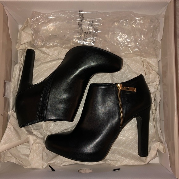 Marc Fisher Shoes - Marc Fisher Black”September 3”Booties,Size-10